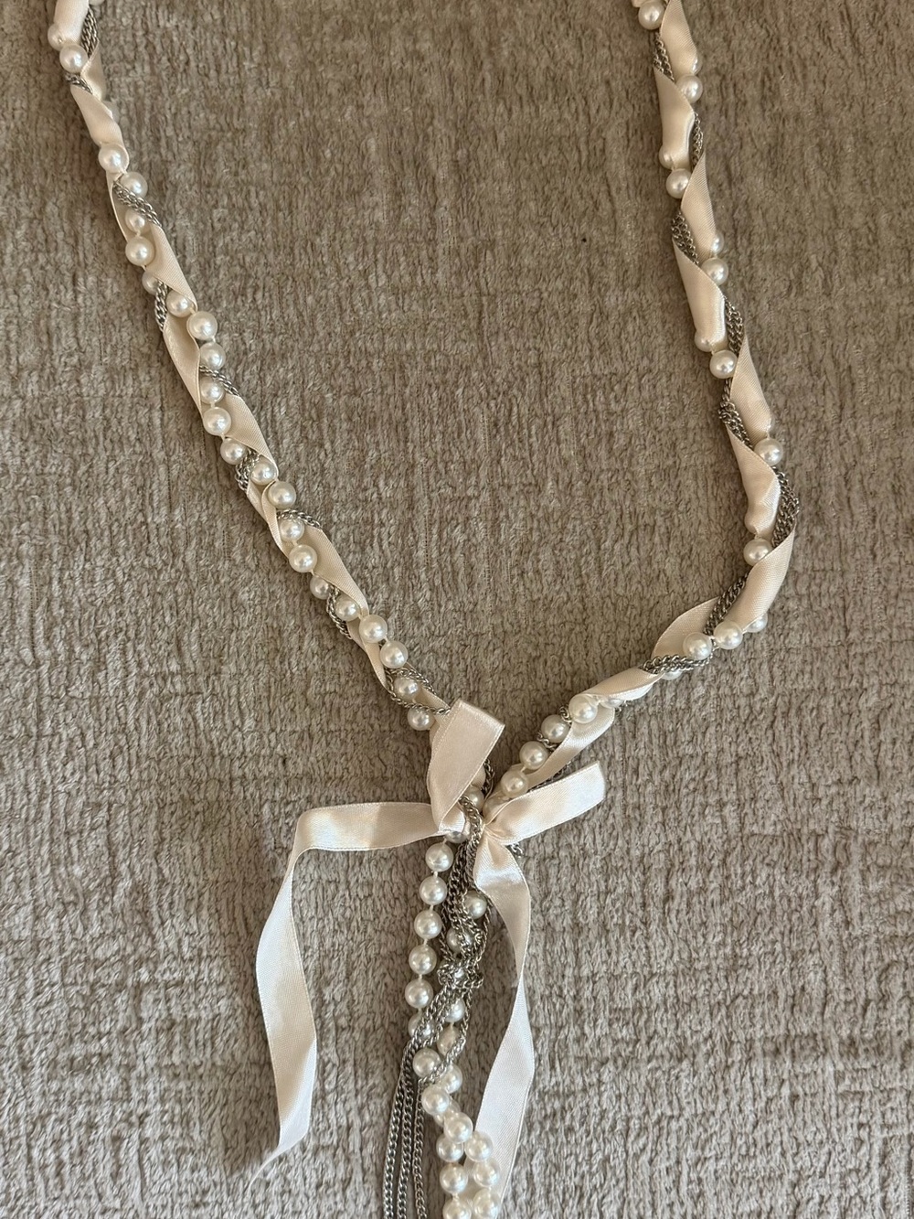Vintage Escada Pearl Ribbon Tie Necklace - White